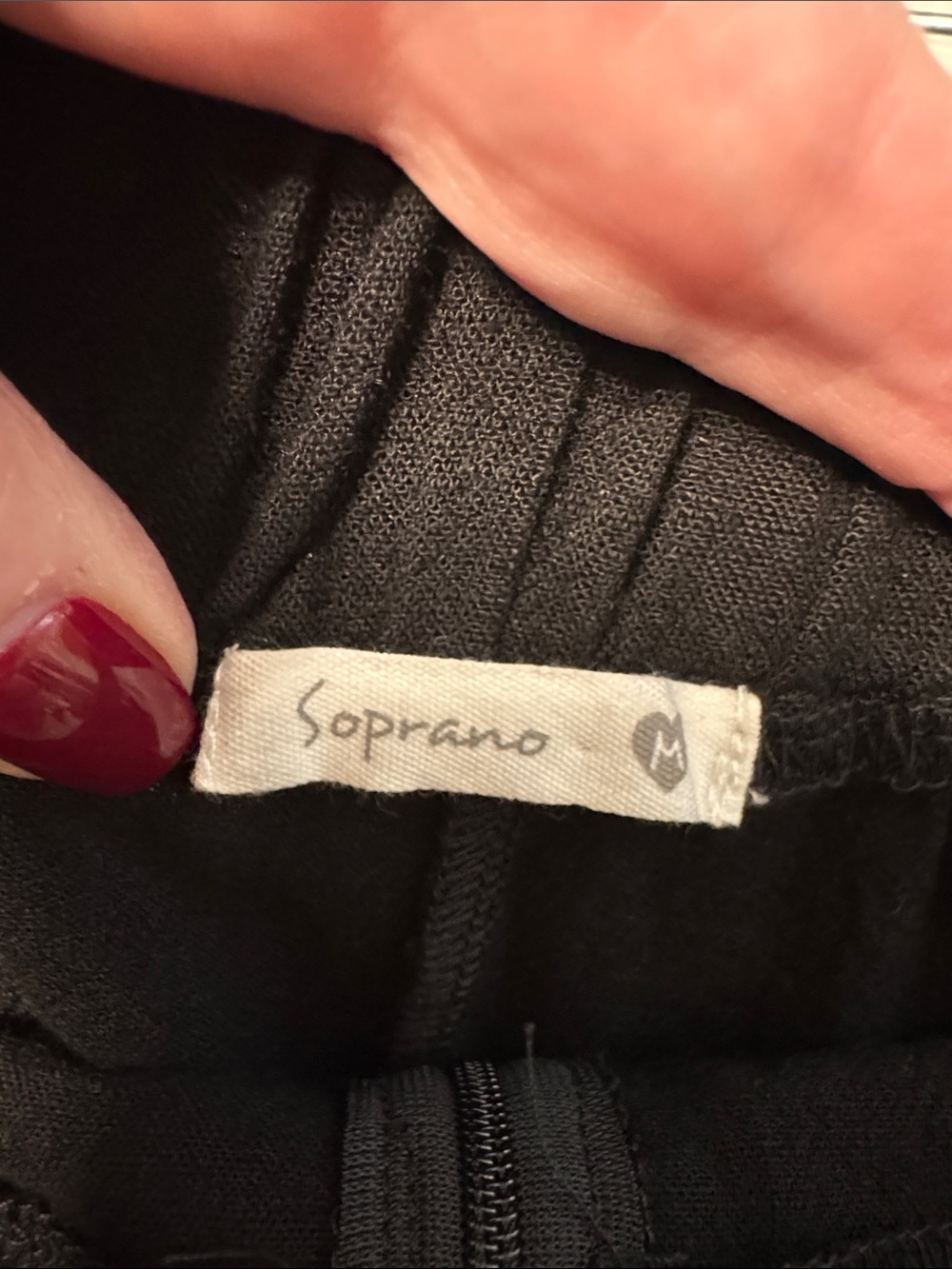 Soprano Tie-Waist Women's Shorts - Picture 4 of 4